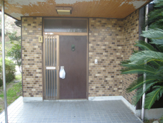 ���֎{�H�O